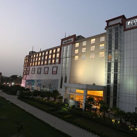 Country Inn & Suites By Radisson, ميروت المظهر الخارجي الصورة