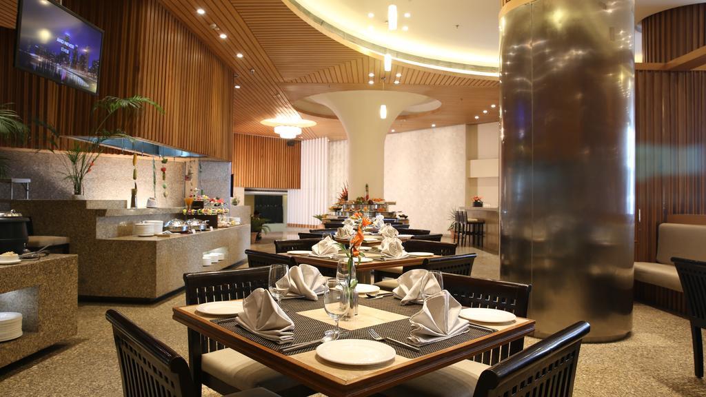 Country Inn & Suites By Radisson, ميروت المظهر الخارجي الصورة
