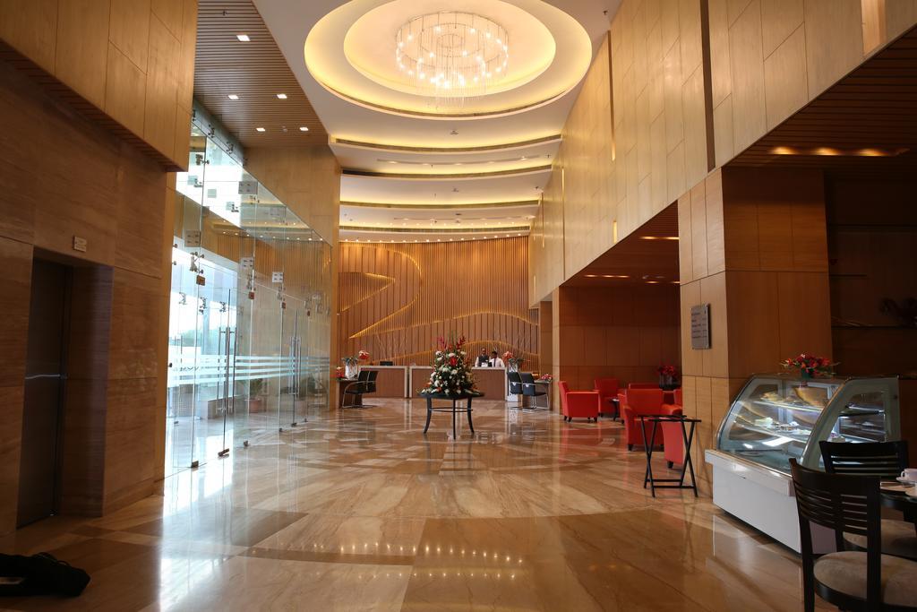 Country Inn & Suites By Radisson, ميروت المظهر الخارجي الصورة