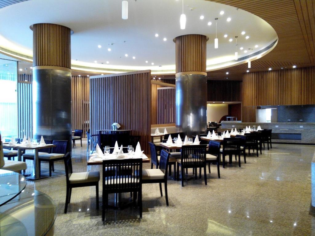 Country Inn & Suites By Radisson, ميروت المظهر الخارجي الصورة